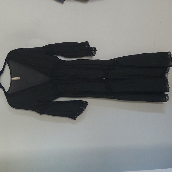 Flowy Duster - Picture 1 of 2